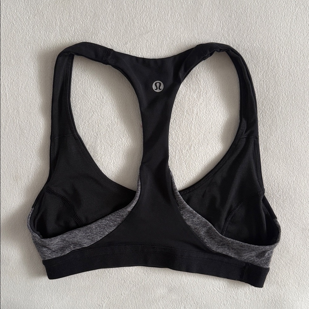 Lululemon Box It Out Bra
Black / Heathered Black